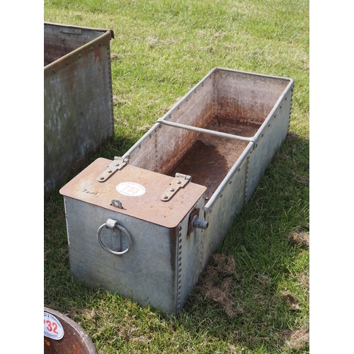 Lot 733       