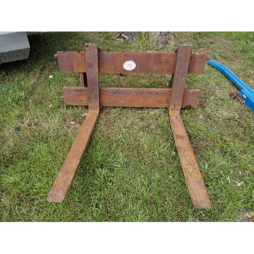 Lot 1707      