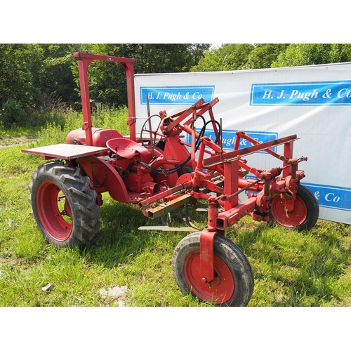David Brown 2D tractor. Runs and drives. Fitted with Kubota 3 cylinder ...