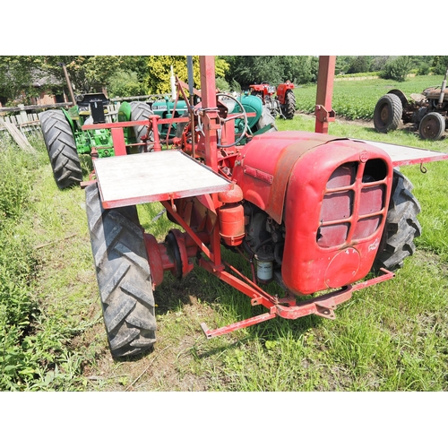 David Brown 2D tractor. Runs and drives. Fitted with Kubota 3 cylinder ...