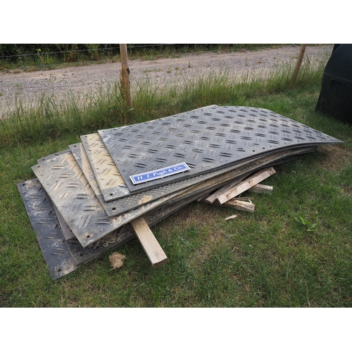 Lot 25        