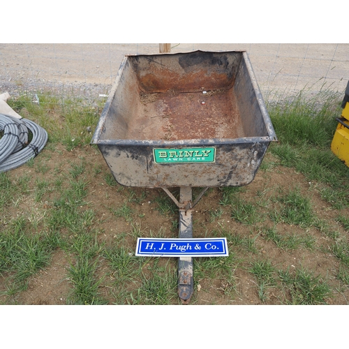 Lot 4         