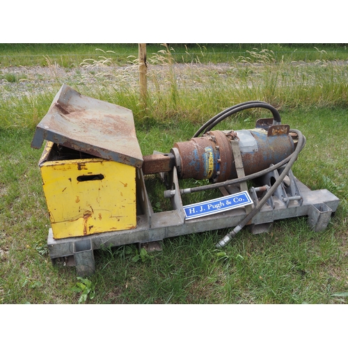 Lot 56        