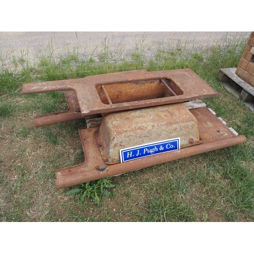 Lot 7         