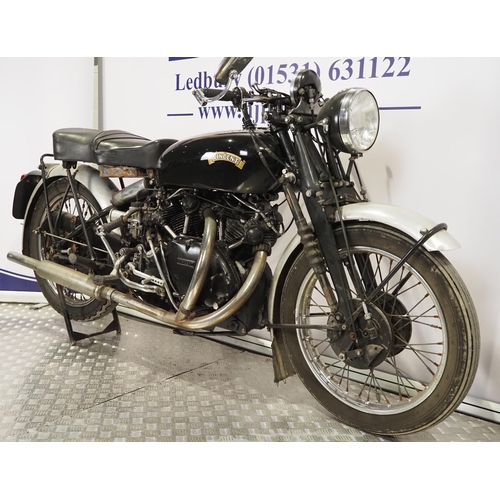 906 - Vincent Rapide/Black Shadow motorcycle. C.1957. 1000cc
Frame No. RC6934 (V5 states RC 9519BE)
Engine... 