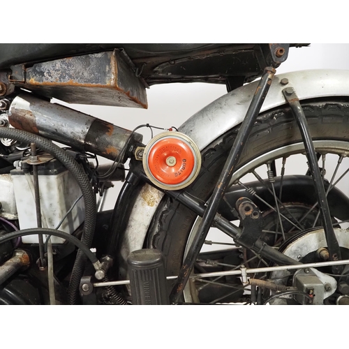 906 - Vincent Rapide/Black Shadow motorcycle. C.1957. 1000cc
Frame No. RC6934 (V5 states RC 9519BE)
Engine... 