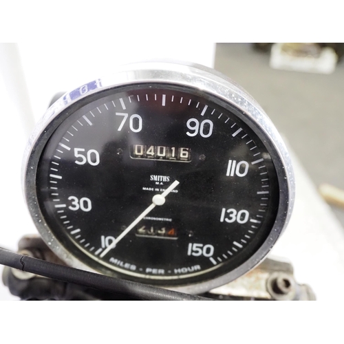 906 - Vincent Rapide/Black Shadow motorcycle. C.1957. 1000cc
Frame No. RC6934 (V5 states RC 9519BE)
Engine... 