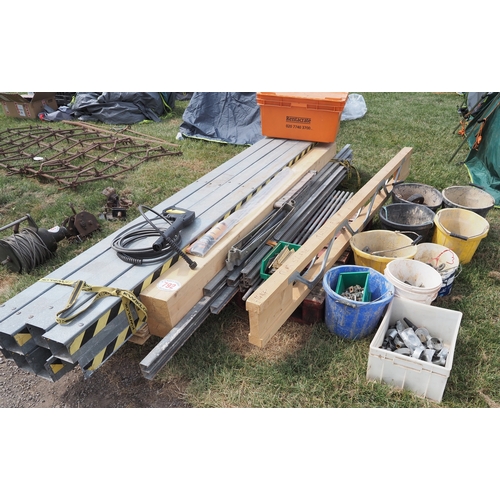 Lot 792       