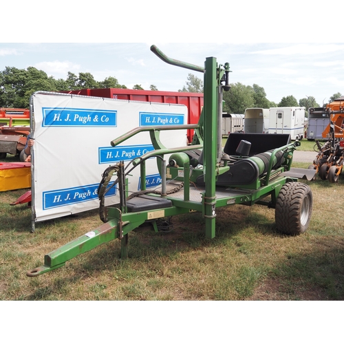 Lot 2051      