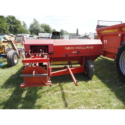 2076 - New Holland 378 Hayliner baler. Last used July 2024