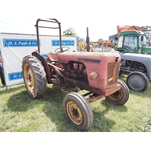 2097 - David Brown 950 2WD tractor. Runs and drives. From a deceased estate. Reg. VBX 223. Badge and V5 in ... 