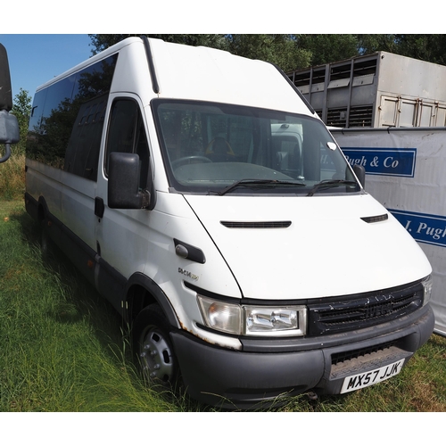 Lot 3012      