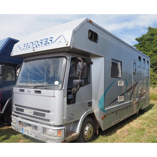 3014 - Iveco 75 E15 horsebox. Runs and drives, showing 177,031 kms. Tidy inside with fridge, horse camera, ... 