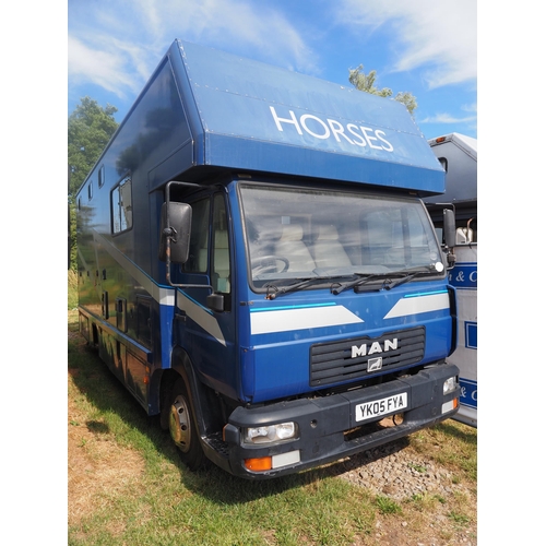 Lot 3015      
