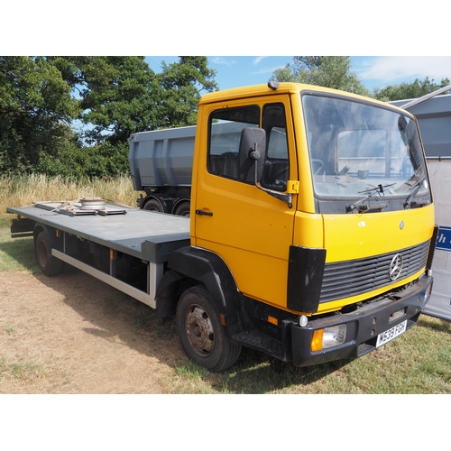 Lot 3018      