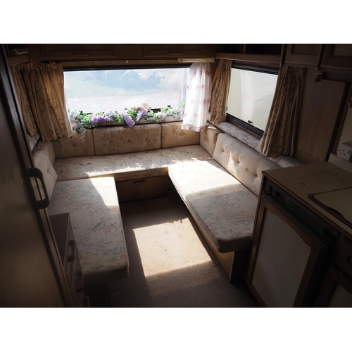 3030 - Bessacarr cameo 420 GL caravan