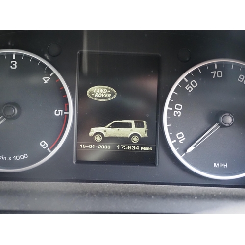3049 - Land Rover Discovery SDV 6. 2993cc. Non runner. MOT until 11/12/25. Showing 175,834 hours. Reg. DG62... 