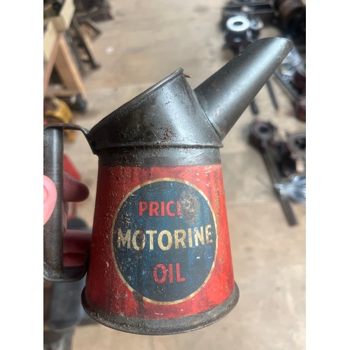 55 - Oil cans and jugs - 8