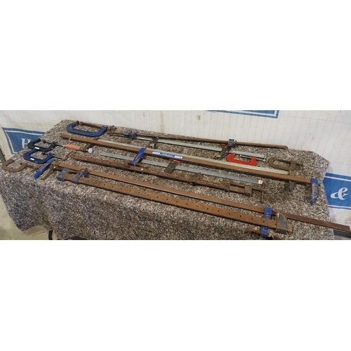 Lot 218       