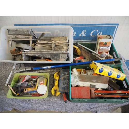 Lot 242       
