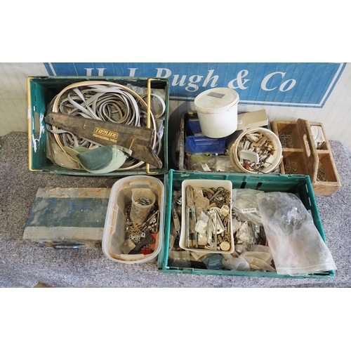 Lot 246       