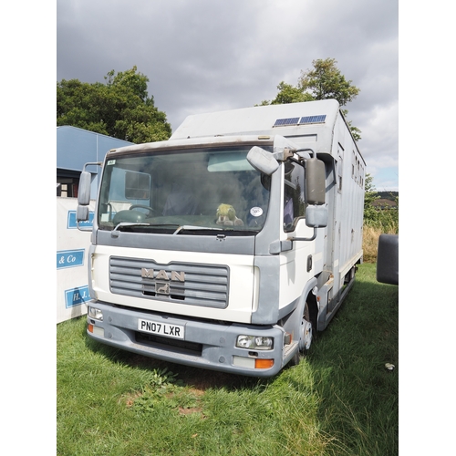 3007 - Man TG horse lorry. 10 Tonne down rated to 7.5 Tonne. Air suspension. Reg. PN07 LXR. V5 and key in o... 