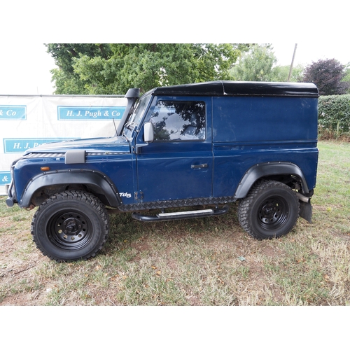 3029 - Land Rover Defender 90 TD5. MOT until  19/06/26. Showing 123,860 miles. Reg. W577 VEC. V5, docs and ... 