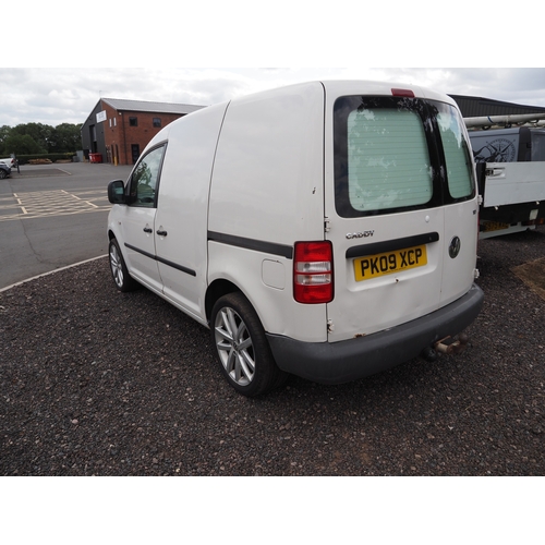 3033 - Volkswagen Caddy TDI van. No MOT. Showing 118,093 miles. Declared Cat. D 19/10/2011. No MOT. Reg. PK... 