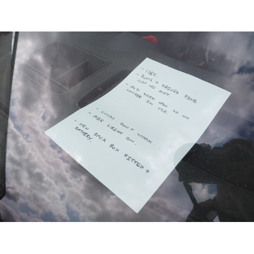 3033 - Volkswagen Caddy TDI van. No MOT. Showing 118,093 miles. Declared Cat. D 19/10/2011. No MOT. Reg. PK... 