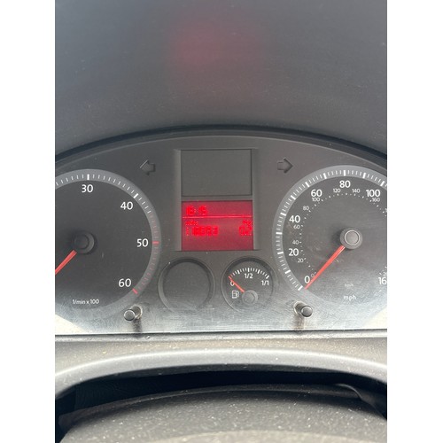 3033 - Volkswagen Caddy TDI van. No MOT. Showing 118,093 miles. Declared Cat. D 19/10/2011. No MOT. Reg. PK... 