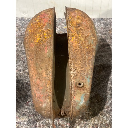 39 - Norman B3 250cc twin petrol tank