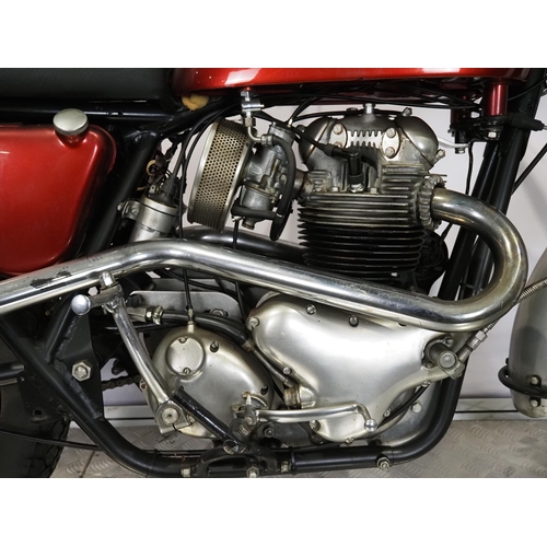 805 - Norton P11 scrambler motorcycle. 1967. 500cc
Frame No. 121597
Engine No. 11/121597
Engine turns over... 