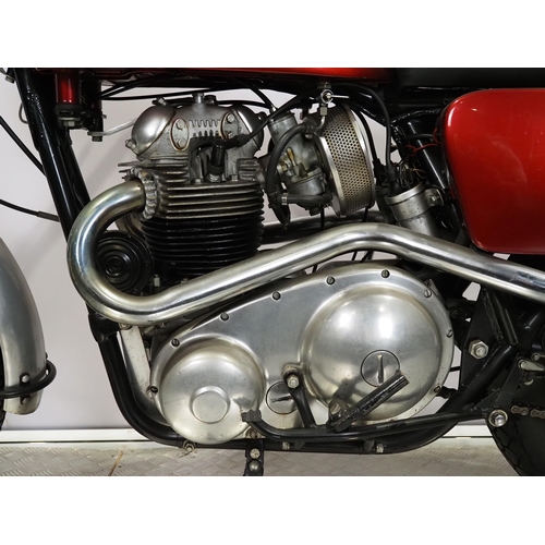 805 - Norton P11 scrambler motorcycle. 1967. 500cc
Frame No. 121597
Engine No. 11/121597
Engine turns over... 