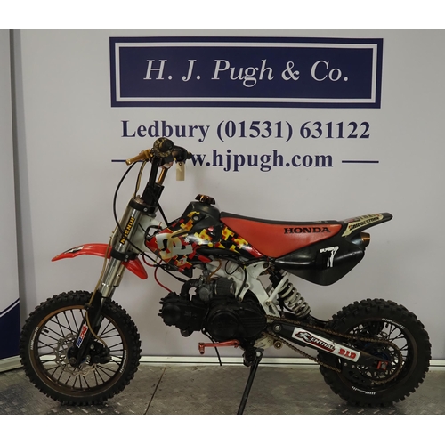 817 - Stomp childs pit bike.