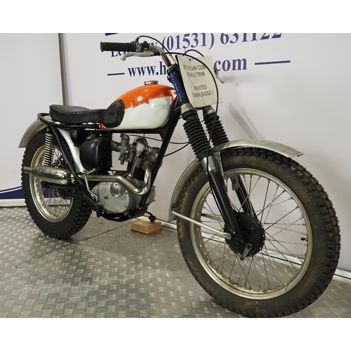 821 - Triumph Mountain Cub motorcycle
Frame No. T20M 5450
Engine No. T20M 5450
Engine turns over with comp... 