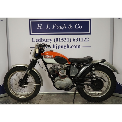 821 - Triumph Mountain Cub motorcycle
Frame No. T20M 5450
Engine No. T20M 5450
Engine turns over with comp... 