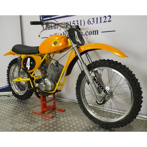 826 - AJS Stormer motorcycle project. 250cc
Dry stored for some time. Engine is seized.
No docs. No key