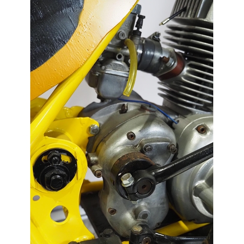 826 - AJS Stormer motorcycle project. 250cc
Dry stored for some time. Engine is seized.
No docs. No key