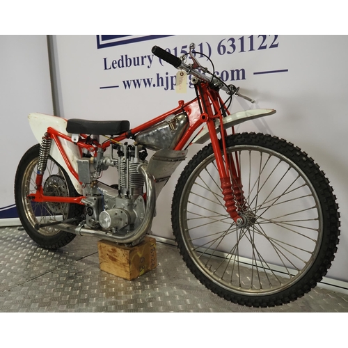 831 - Matchless grasstrack bike
Frame No. S813
Engine No. 59/G3 36965
Unknown grasstrack frame fitted with... 