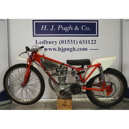 831 - Matchless grasstrack bike
Frame No. S813
Engine No. 59/G3 36965
Unknown grasstrack frame fitted with... 
