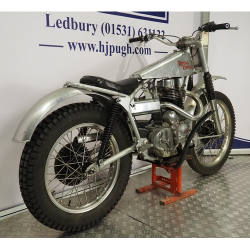 841 - Royal Enfield trials bike
Engine No. 17499
Engine turns over with compression but has been dry store... 