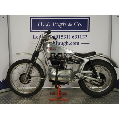 841 - Royal Enfield trials bike
Engine No. 17499
Engine turns over with compression but has been dry store... 