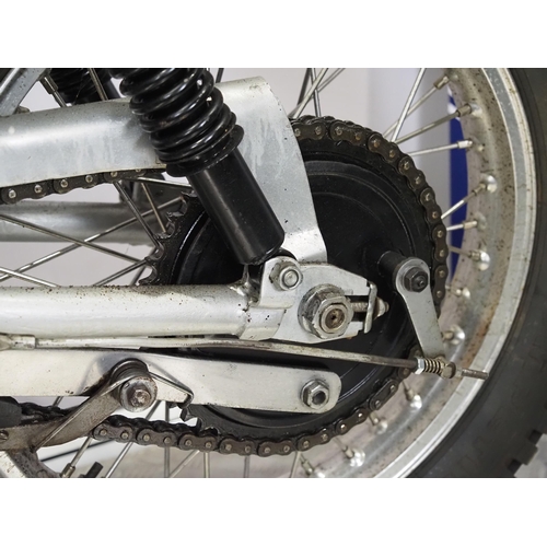 841 - Royal Enfield trials bike
Engine No. 17499
Engine turns over with compression but has been dry store... 