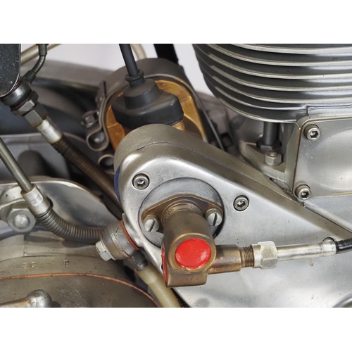 843 - BSA DBD4 Goldstar scrambler. 1960. 500cc
Engine No. DBD34.GS.S.5372
Engine turns over with compressi... 