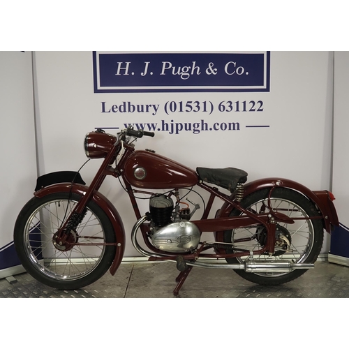850 - James Cadet motorcycle. 1955. 150cc.
Frame No. 55J153679 
Engine No. 958A5865
Turns over with compre... 