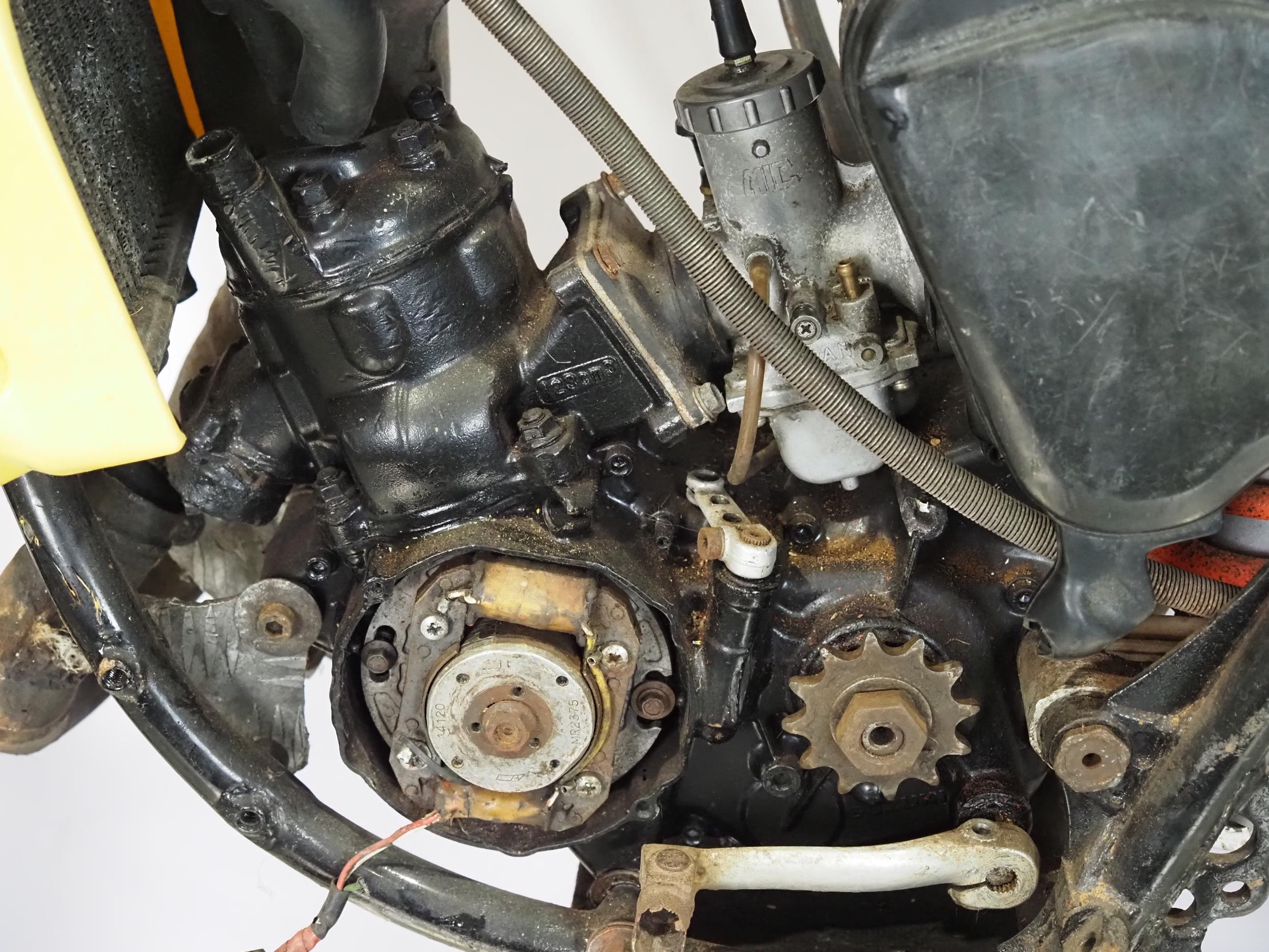 Suzuki RM125 motocross project. 1981. Engine No. RM125-217566 Engine ...
