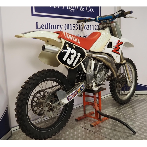 849 - Yamaha YZ125 motocross bike. 1989. 125cc
Engine turns over with compression but has been dry stored ... 
