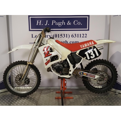 849 - Yamaha YZ125 motocross bike. 1989. 125cc
Engine turns over with compression but has been dry stored ... 