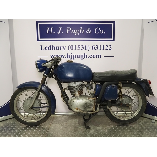 MV Agusta CS 175 motorcycle. 175cc Engine No. 902101 Engine turns over ...