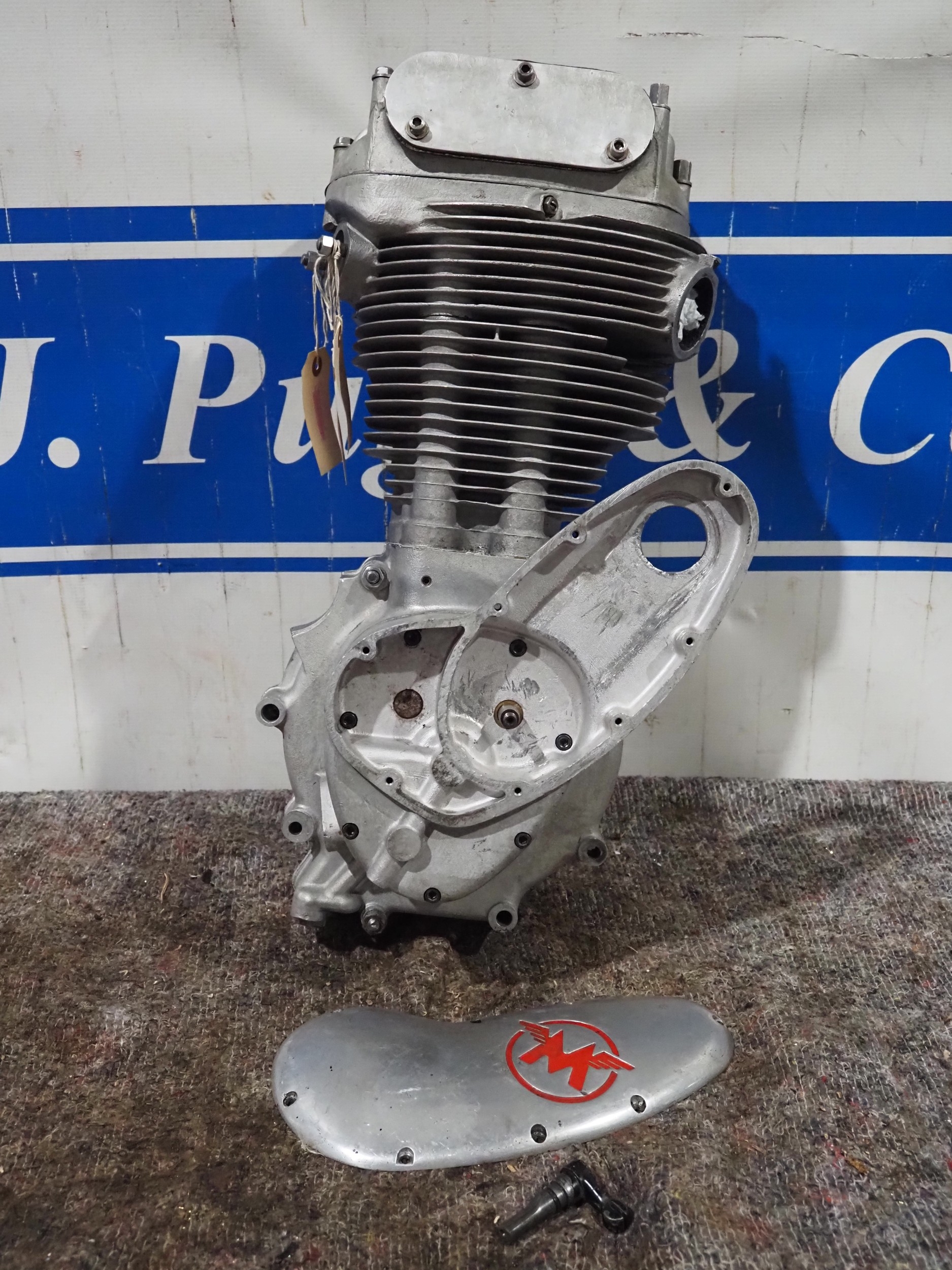 Matchless G80CS engine parts. The engine number is SU standing for ...